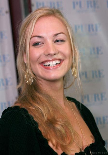 Yvonne Strahovski smiles in black top