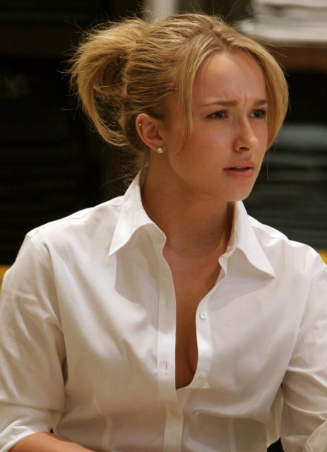 Hayden Panettiere - unbuttoned white button up shirt - more beautiful young women should wear their shirts like this
